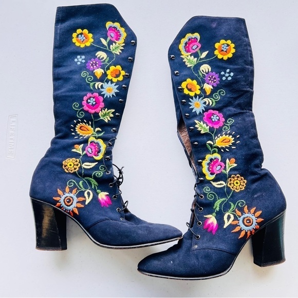 Jerry Edouard Vintage Extremely Rare Floral Beaded  Embroidered High Lace Boots - Picture 9 of 11